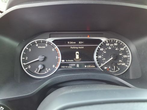 Certified 2025 Nissan Rogue SV FWD image 10