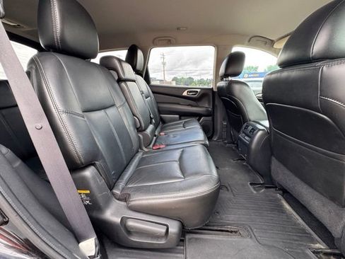 Used 2014 Nissan Pathfinder SL AWD/4WD image 14