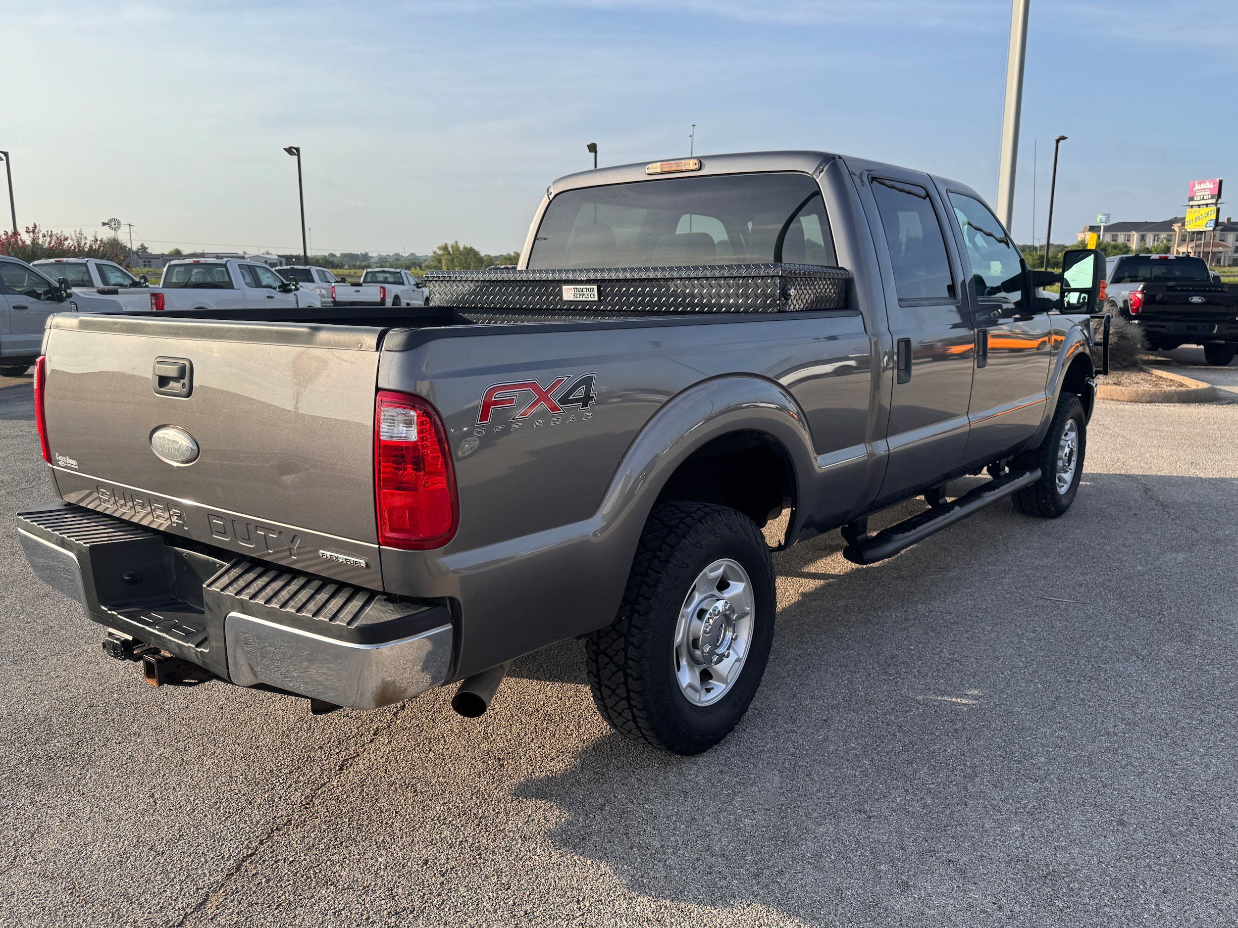 Used 2012 Ford F250 XLT w/ FX4 Off Road Pkg AWD/4WD image 12