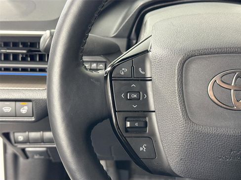 Certified 2024 Toyota Prius XLE image 18