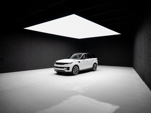 Used 2024 Land Rover Range Rover Sport SE image 83