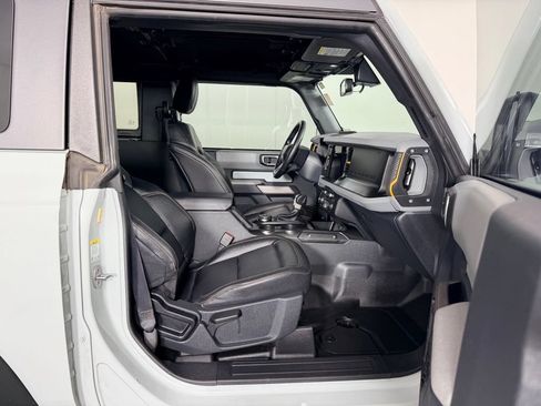Used 2023 Ford Bronco Badlands AWD/4WD image 32