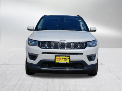Used 2018 Jeep Compass Limited image 2