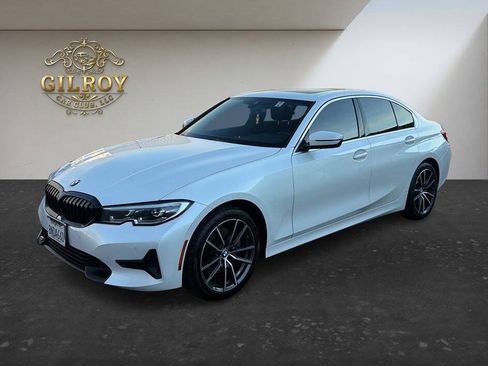 Used 2020 BMW 330i Sedan w/ Convenience Package RWD image 3