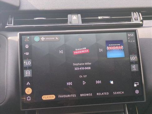 Used 2025 Land Rover Range Rover Velar Dynamic SE image 18