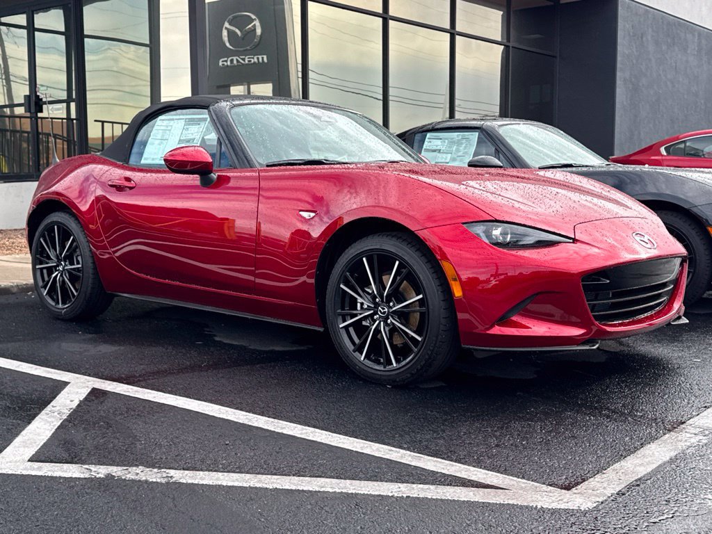 New 2026 MAZDA MX-5 Miata Grand Touring RWD image 1