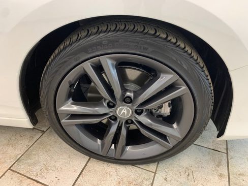 Used 2024 Acura Integra A-Spec FWD image 11