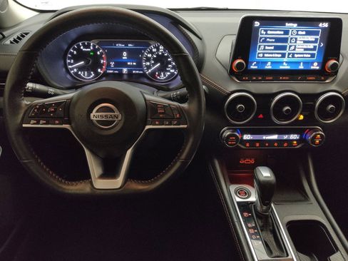 Used 2022 Nissan Sentra SR w/ Electronics Package FWD image 22