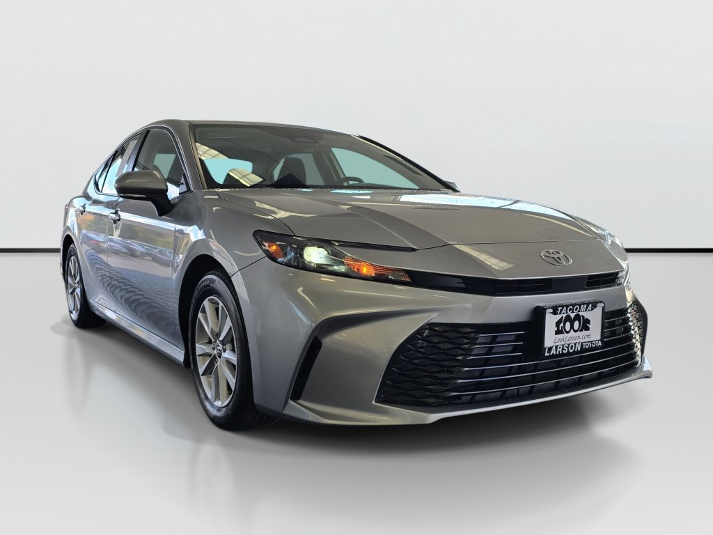 Used 2025 Toyota Camry LE w/ Convenience Package FWD image 7