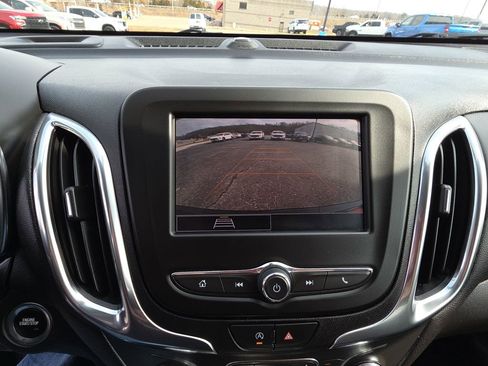 Used 2024 Chevrolet Equinox LT image 22