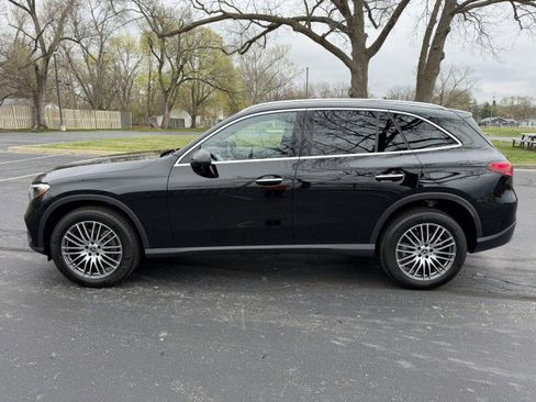 Used 2026 Mercedes-Benz GLC 300 4MATIC image 4