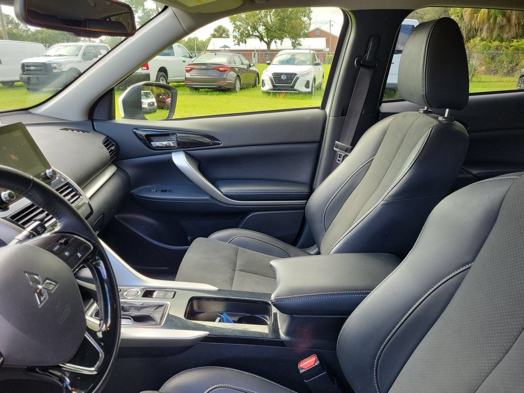 Used 2025 Mitsubishi Eclipse Cross SE AWD/4WD image 25