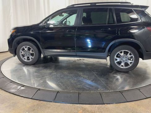 Certified 2022 Honda Passport TrailSport image 7