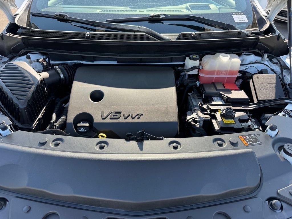 Used 2024 Buick Enclave Premium FWD image 19
