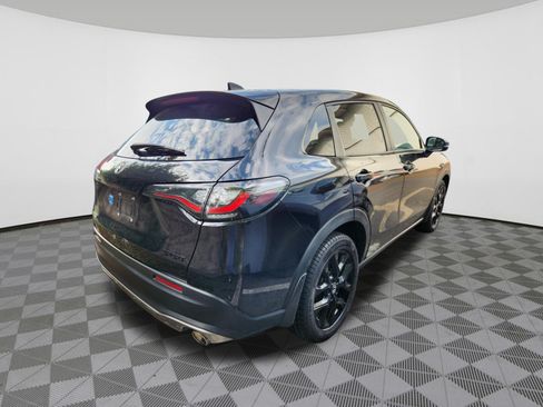 Used 2024 Honda HR-V Sport image 4