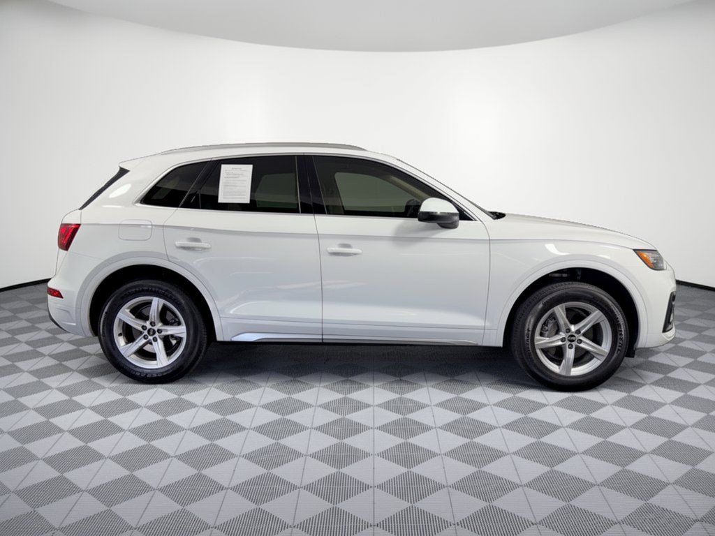 Used 2021 Audi Q5 2.0T Premium w/ Convenience Package AWD/4WD image 8