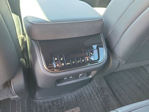 New 2026 INFINITI QX80 Autograph w/ Premium Cargo Package image 11