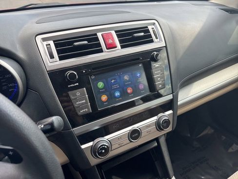 Used 2019 Subaru Outback 2.5i image 17