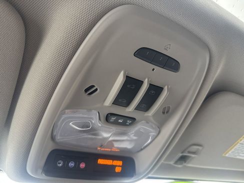 Used 2023 Buick Encore GX Essence w/ Experience Buick Package image 24