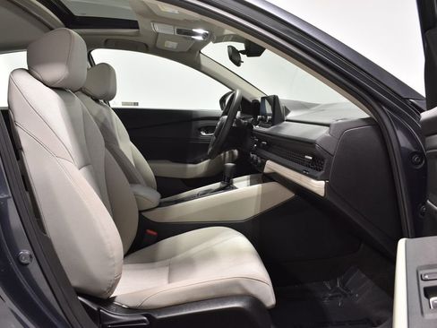 Used 2024 Honda Accord EX image 30