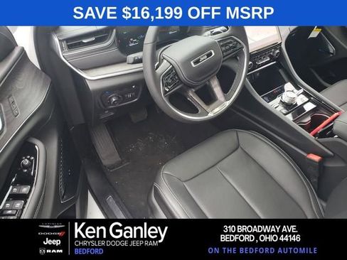 New 2024 Jeep Grand Cherokee Trailhawk image 6