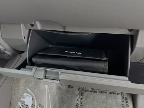 Used 2018 Nissan Frontier SV image 31