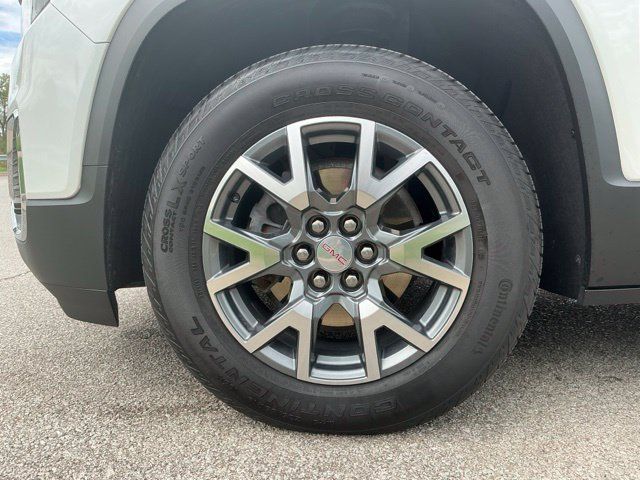 Used 2023 GMC Acadia SLT w/ Preferred Package FWD image 14