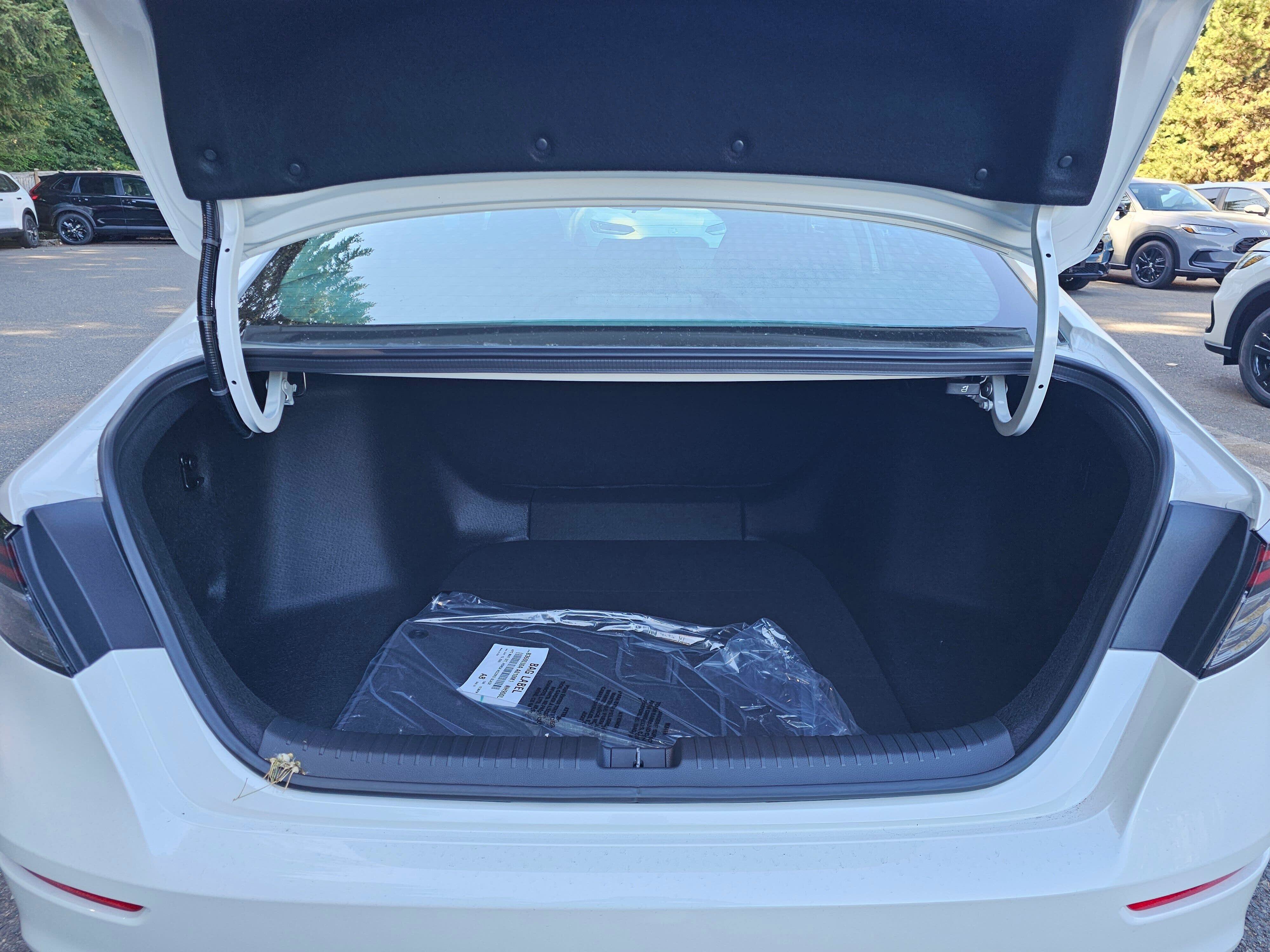 New 2026 Honda Accord LX image 18