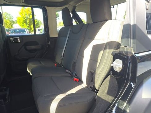 Certified 2021 Jeep Wrangler Unlimited Sport image 26