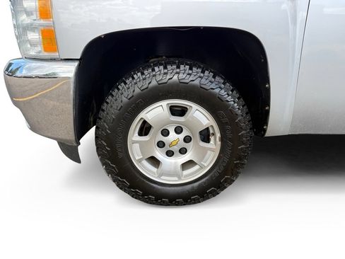 Used 2012 Chevrolet Silverado 1500 LT AWD/4WD image 9
