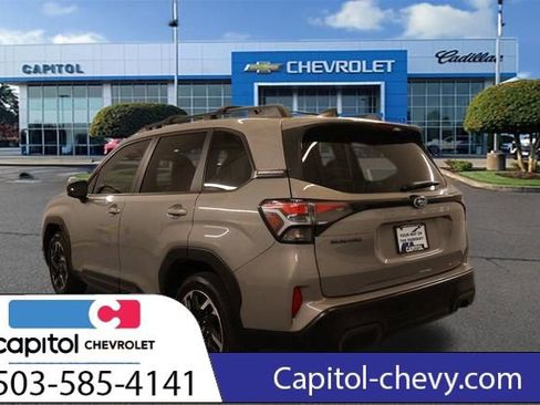 Used 2025 Subaru Forester Limited AWD/4WD image 7