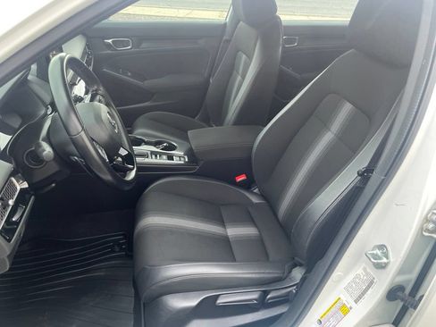 Used 2022 Honda Civic Sport image 14