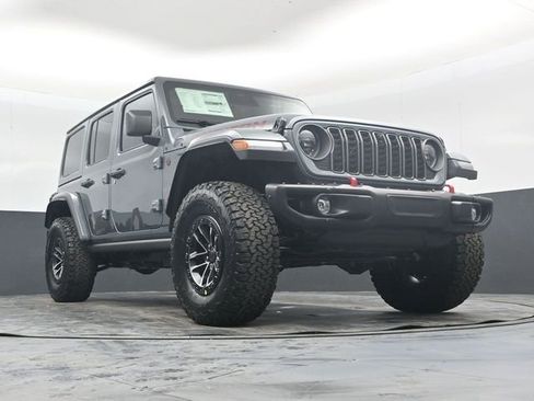 Used 2026 Jeep Wrangler Unlimited Rubicon AWD/4WD image 47