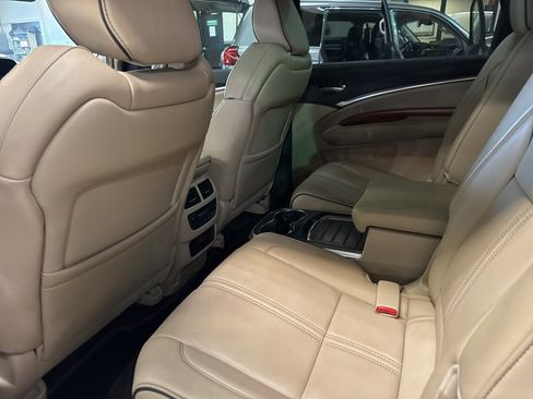 Used 2018 Acura MDX FWD w/ Advance Package image 10