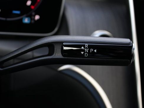 New 2025 Mercedes-Benz GLC 43 AMG 4MATIC image 25