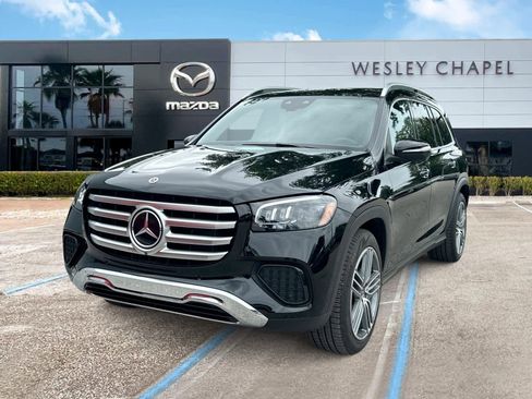 Used 2025 Mercedes-Benz GLS 450 4MATIC image 1