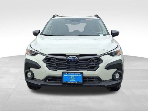 Used 2025 Subaru Crosstrek 2.0i Premium image 2