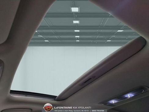 Certified 2022 Kia Telluride SX image 13