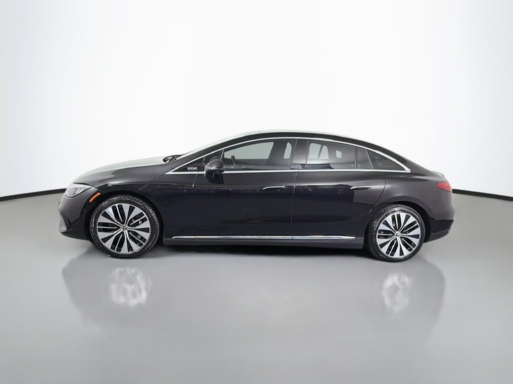 Used 2025 Mercedes-Benz EQE 350+ 4MATIC Sedan image 4