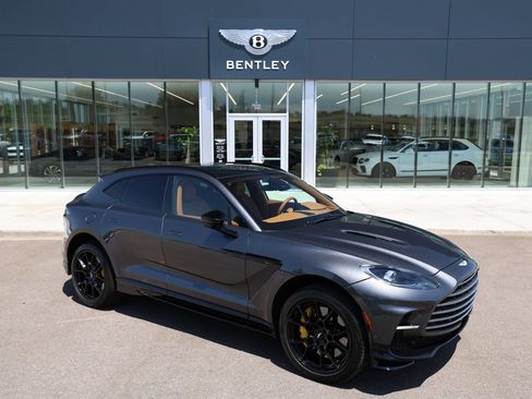 Used 2025 Aston Martin DBX 707 AWD/4WD image 14