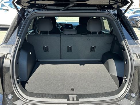 New 2026 Chevrolet Equinox LT image 23