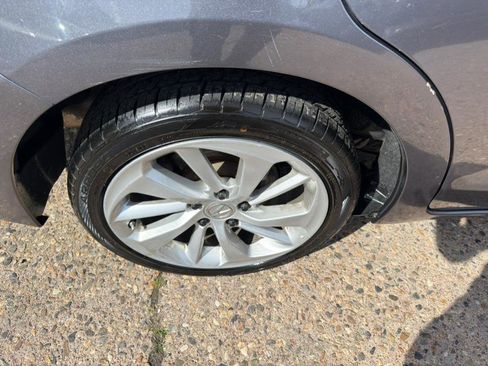 Used 2018 Acura ILX image 24