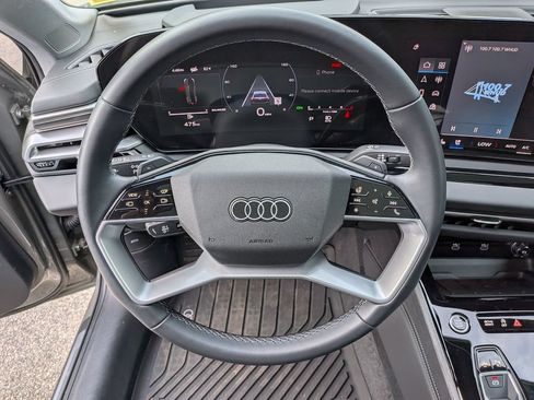 Used 2025 Audi A5 2.0T Premium Plus w/ Premium Plus AWD/4WD image 15