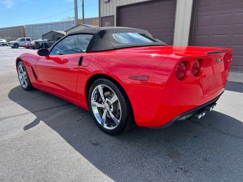 Used 2010 Chevrolet Corvette Convertible w/ Preferred Equipment Group RWD image 44