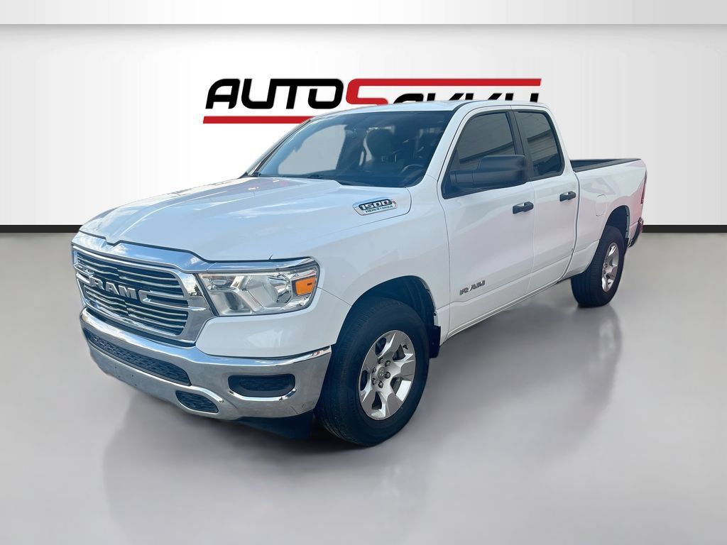 Used 2023 RAM 1500 Big Horn AWD/4WD image 3