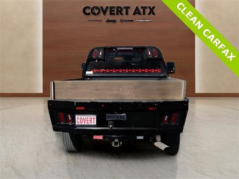 Used 2022 Chevrolet Silverado 3500 LT w/ Convenience Package image 4