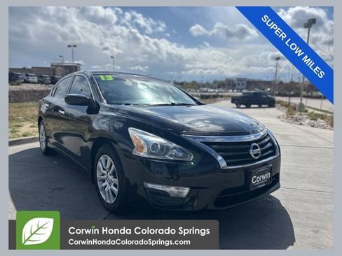 Used 2013 Nissan Altima 2.5 S FWD image 1