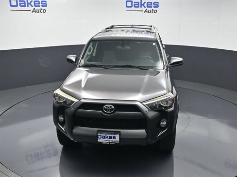 Used 2016 Toyota 4Runner SR5 AWD/4WD image 48