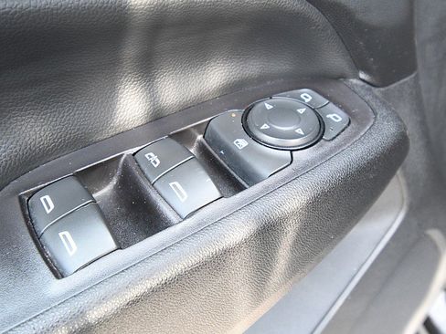 Used 2020 Chevrolet Equinox LT AWD/4WD image 7