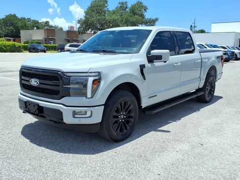 Used 2024 Ford F150 Lariat w/ Equipment Group 502A High AWD/4WD image 3